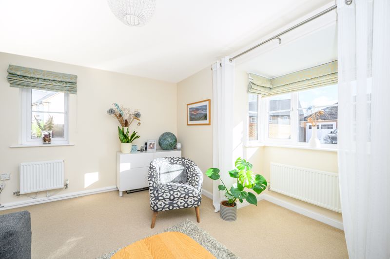 Sitting Room- click for photo gallery